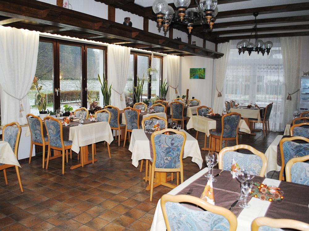 Gasthof Zum Diemeltal Marsberg Exterior photo